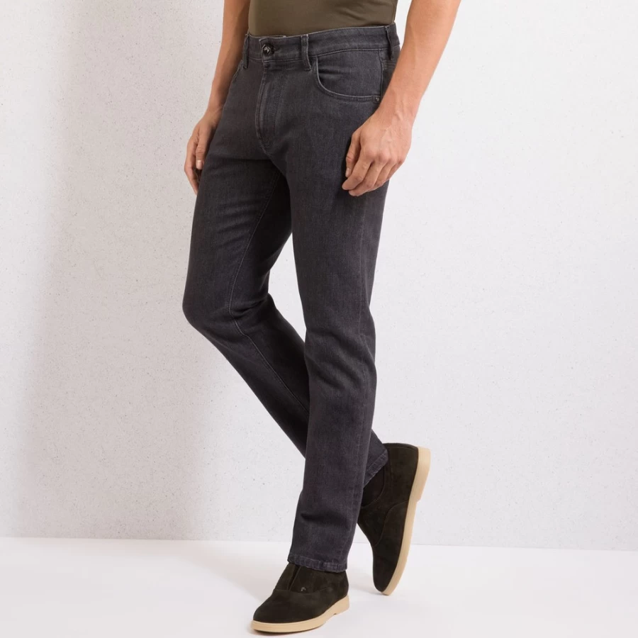 "Stefano Ricci Men's Premium Luxury Jeans for Style & Comfort"