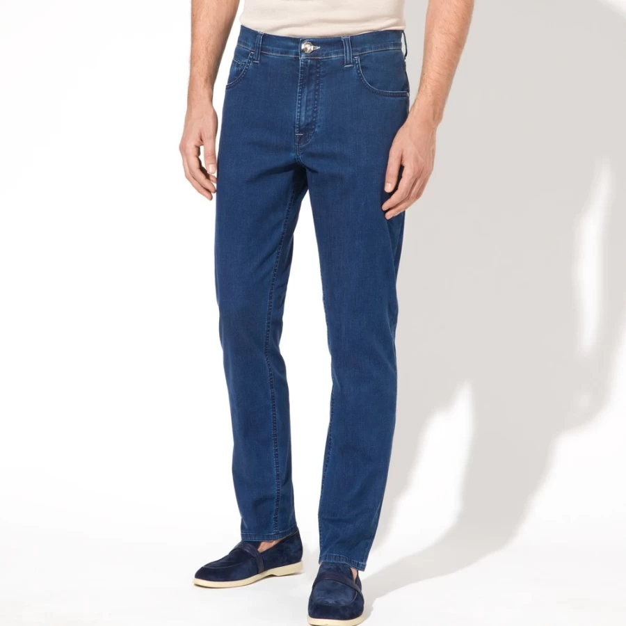 "Stefano Ricci Men's Premium Tapered Fit Jeans for a Stylish Slim Look"