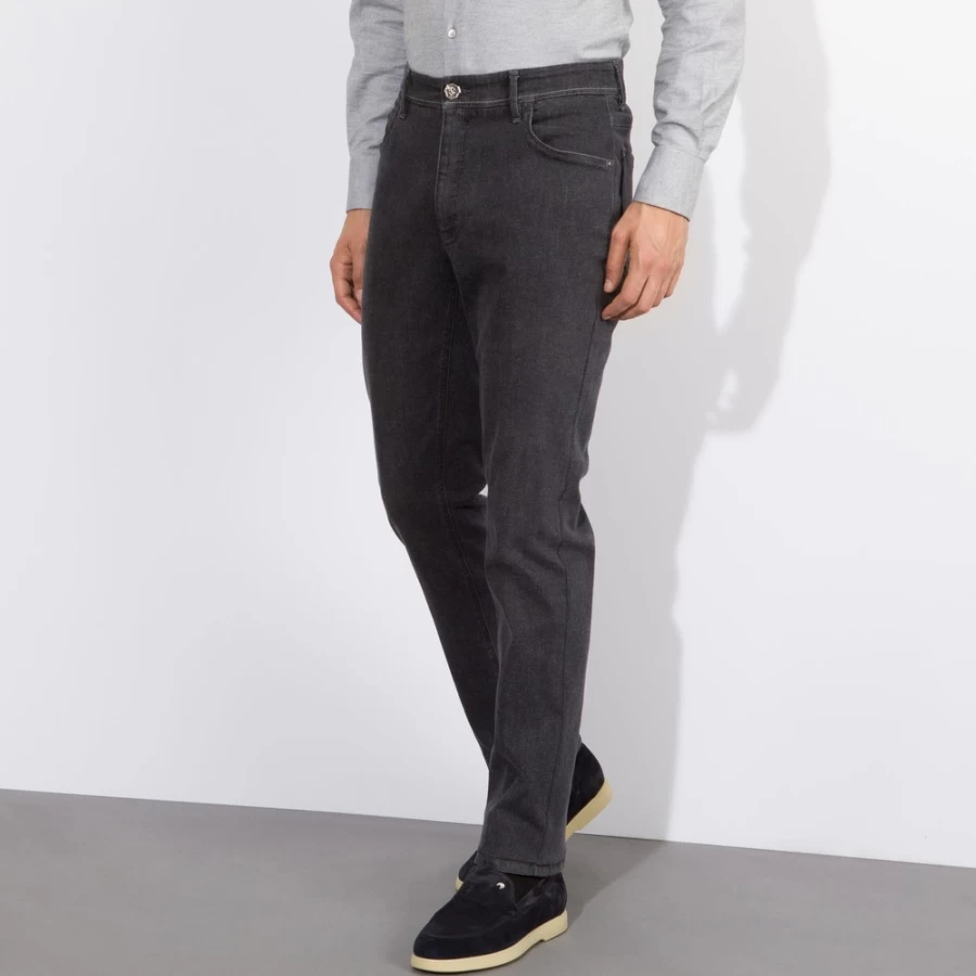 "Stefano Ricci Men's Premium Luxury Jeans for Style & Comfort"
