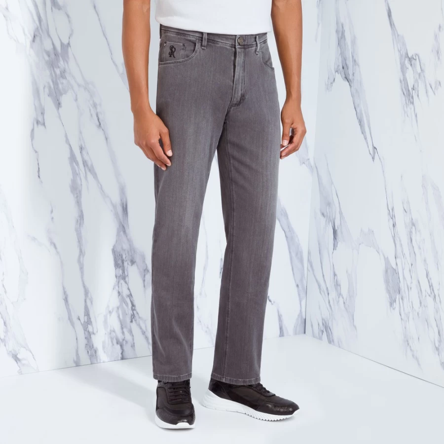 "Stefano Ricci Men's Premium Luxury Jeans for Style & Comfort"